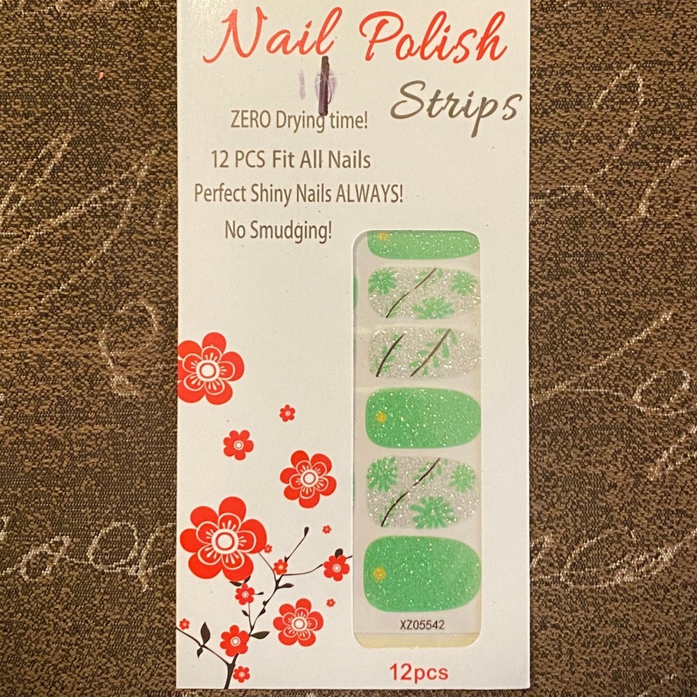 NAIL POLISH STRIPS - Kelly Green Spring Sparkle